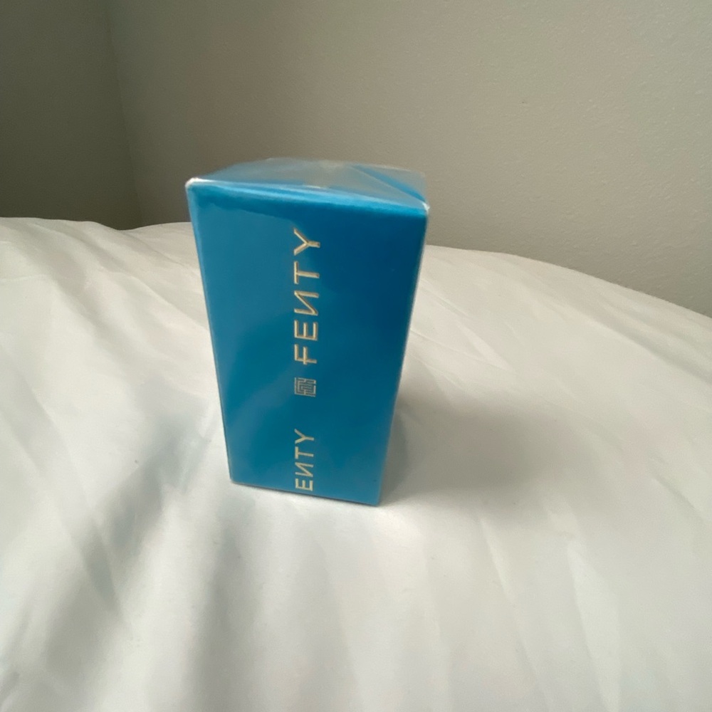 Fenty Eau de Parfum 2.5 fl oz new unopened